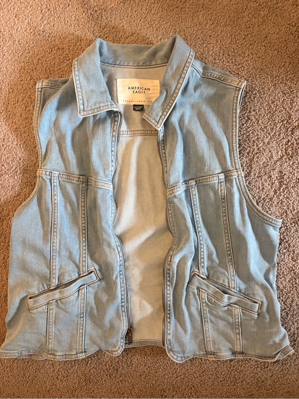 American Eagle Light Blue Denim Vest - Casual Zip Front